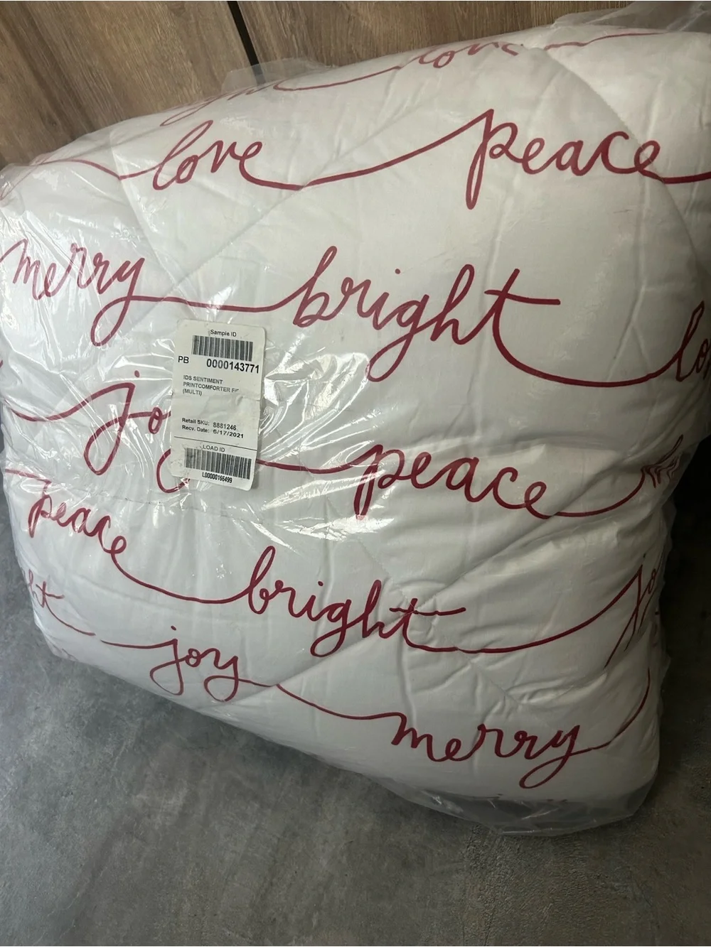 Pottery Barn Sentiment Christmas Holiday Comforter Full Queen Sample NWOT